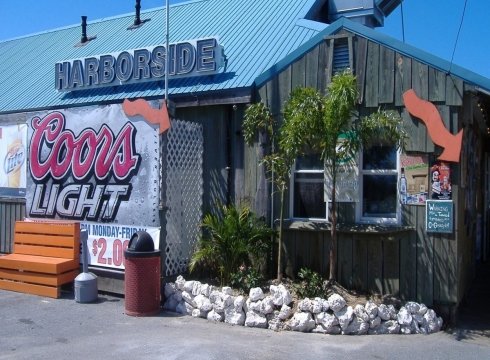 Harborside Bar & Grill