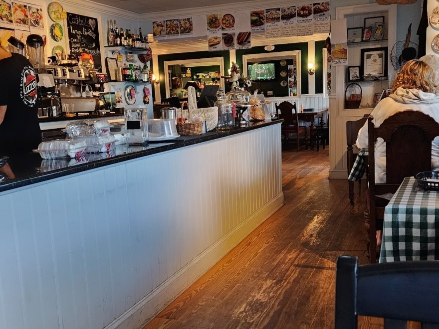 Lizzie's Cafe & Bistro 142nd St.