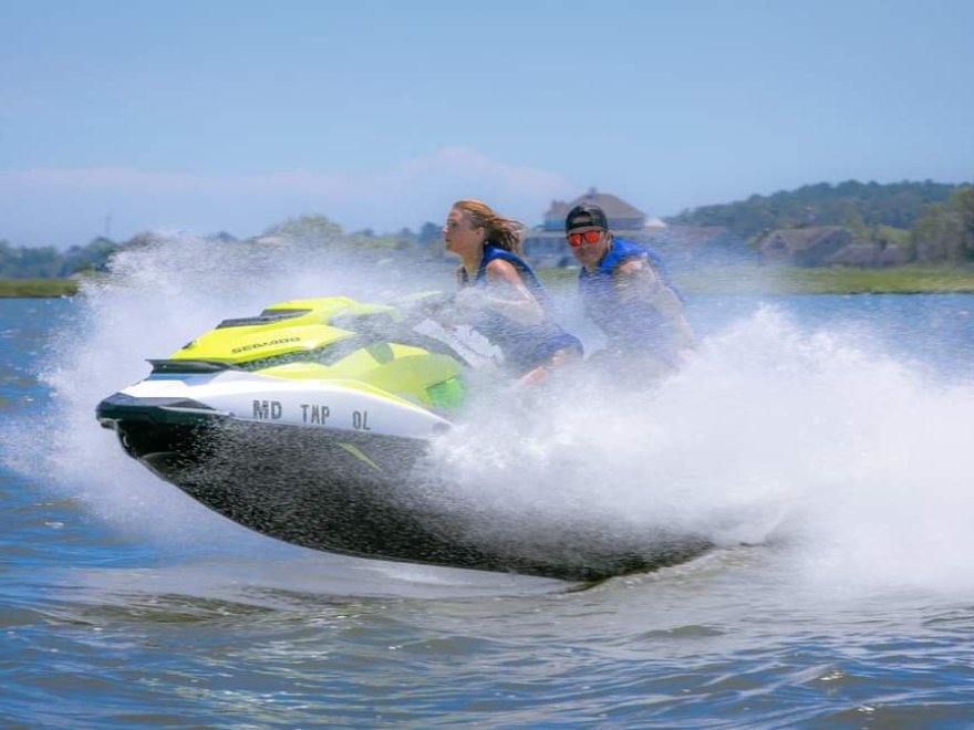 Paradise Watersports - Parasailing, Jet Ski Rentals