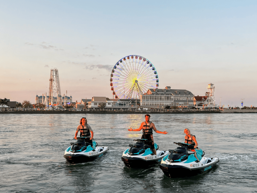 Under The Bridge Watersports - Jet Ski & Pontoon Boat Rentals